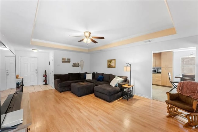 Building Photo - 7141 Cano Ln
