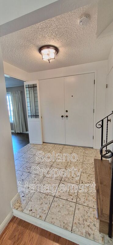 Building Photo - 110 Wayne Ct