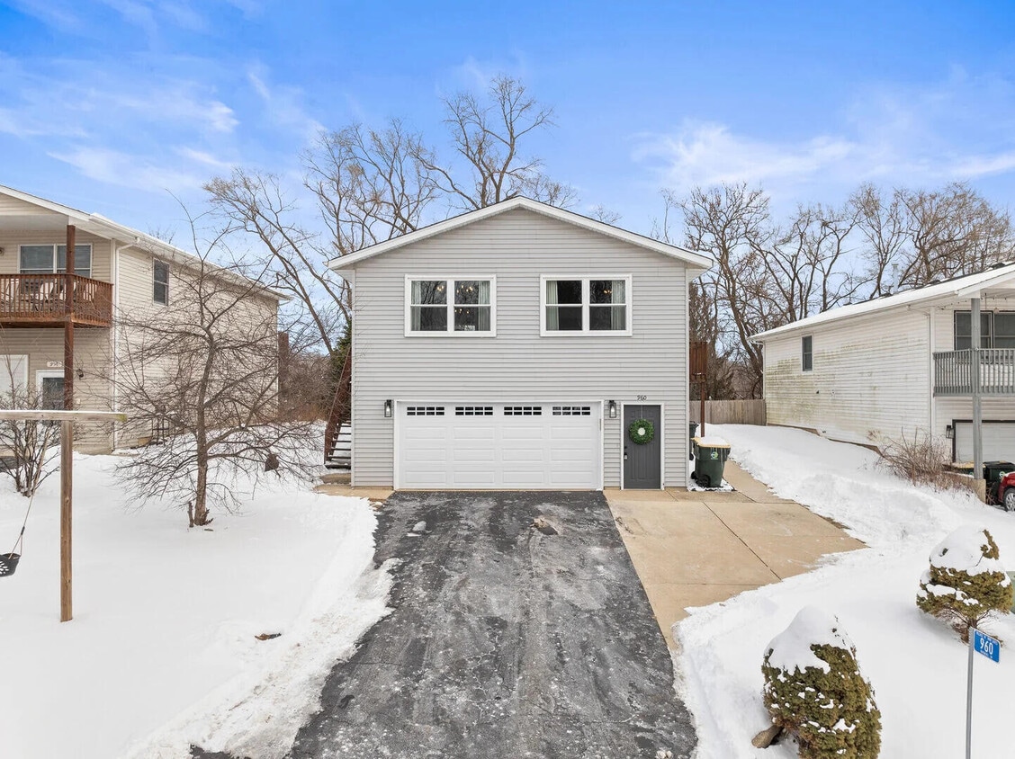 Foto principal - 960 Rhyner's Ln