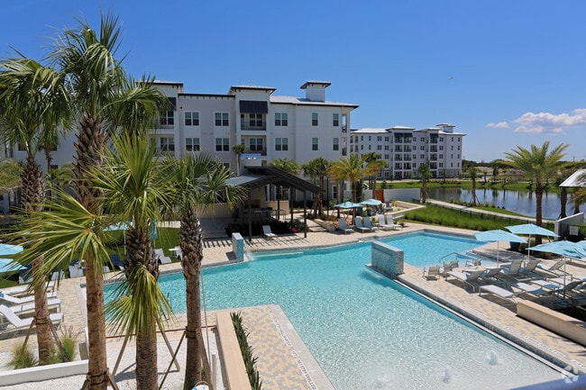 Building Photo - The Residences at Westshore Marina