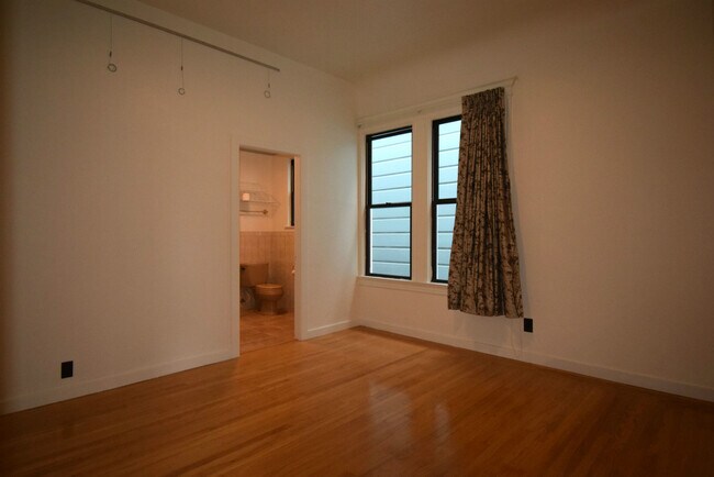 bedroom - 1230 7th Ave