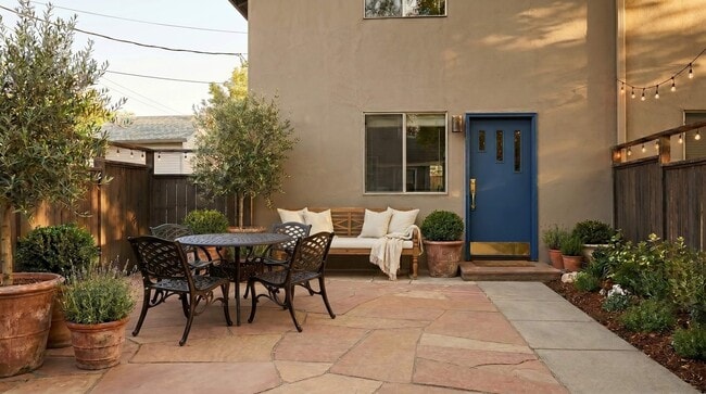 Photo - 1934 pine st Townhome