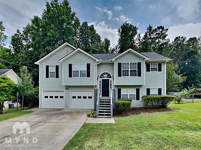 Building Photo - 425 Willow Ln