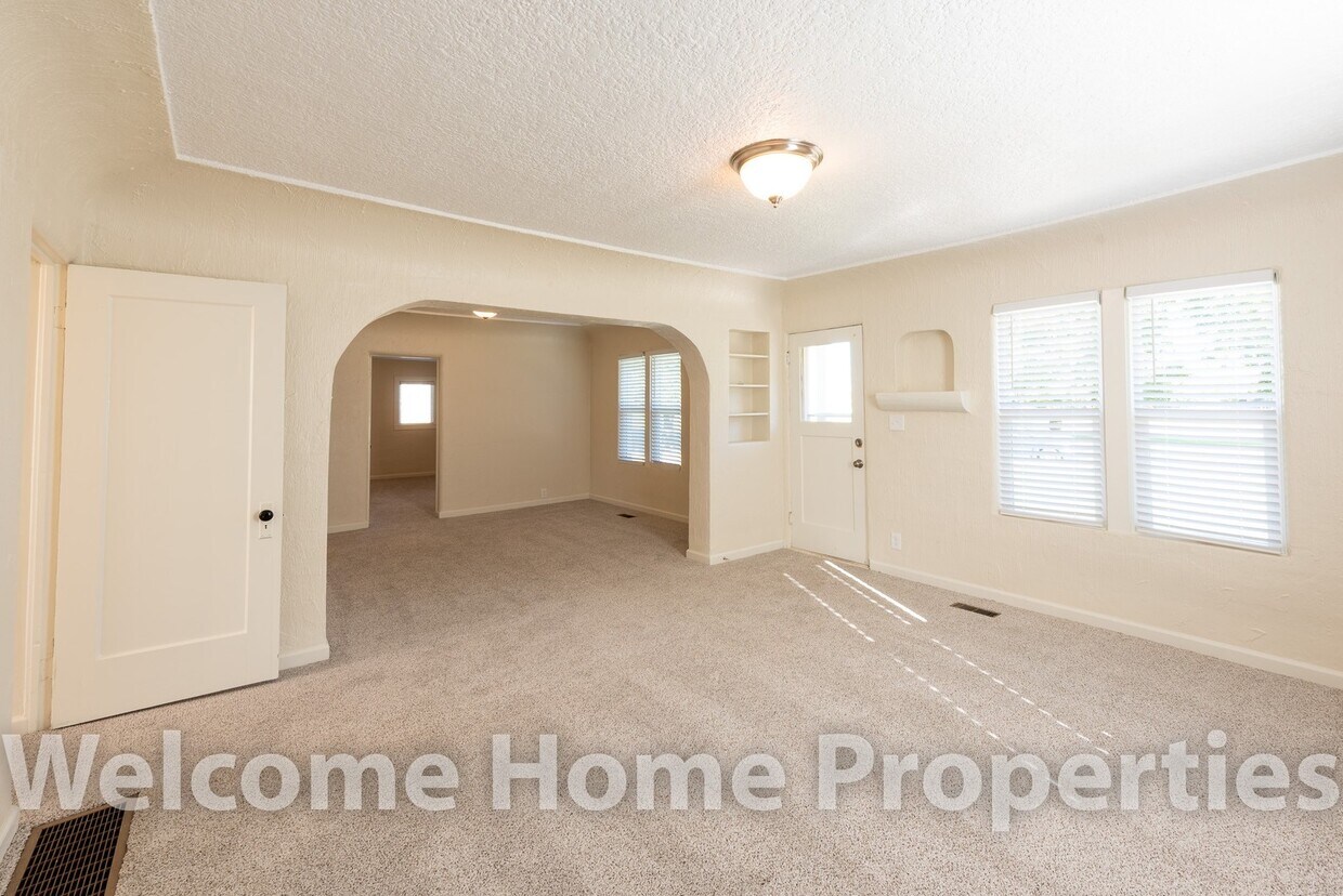 Foto principal - 309 SW 6th St