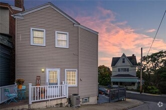 Building Photo - 82 Dilworth St