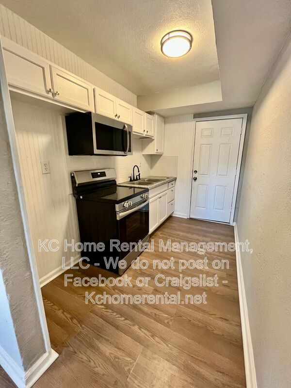 Foto del edificio - 4042 Paseo Blvd