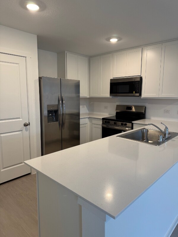 Foto del edificio - 414 Bower Dr