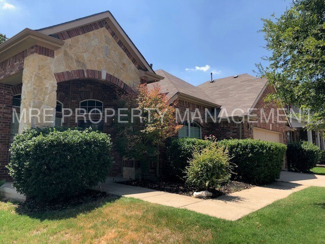 Primary Photo - 614 Valencia Dr
