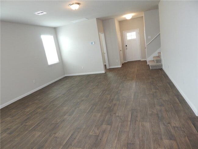 Building Photo - 1005 Ferryman Dr