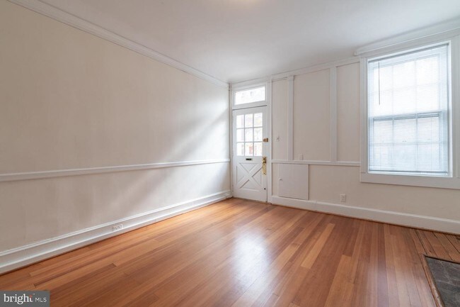 Foto del edificio - 2723 Dumbarton St NW