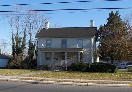 Primary Photo - 206 S Main St