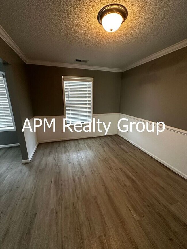 Foto del edificio - Clemson Road Convenient 4 Bedroom