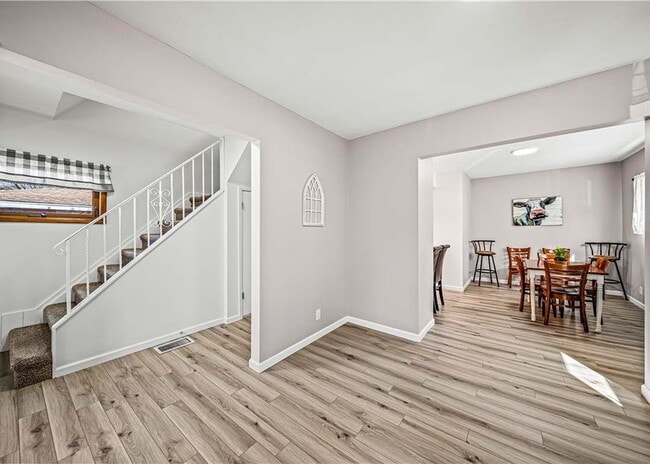 Building Photo - 3520 Idlewood Dr