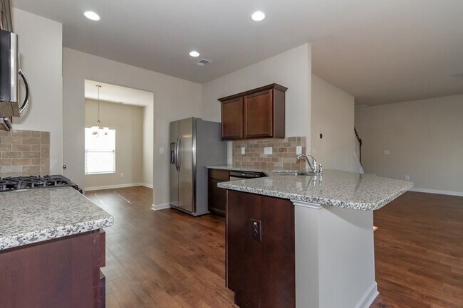 Foto del edificio - 4702 Southwind Rd