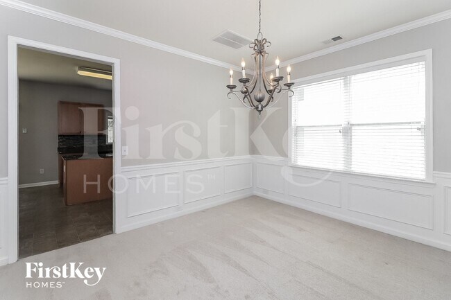 Foto del edificio - 943 Mill Creek Ave