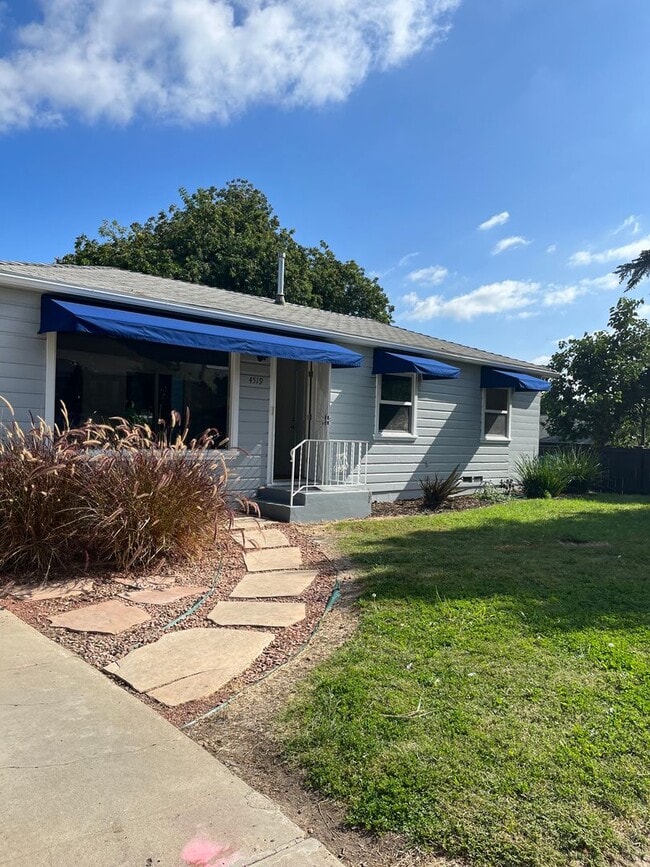 Building Photo - 4519 Mataro Dr