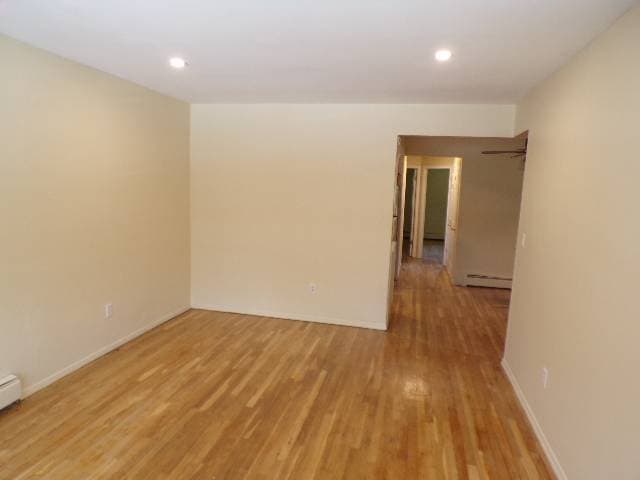 Foto del edificio - 3244 Mickle Ave