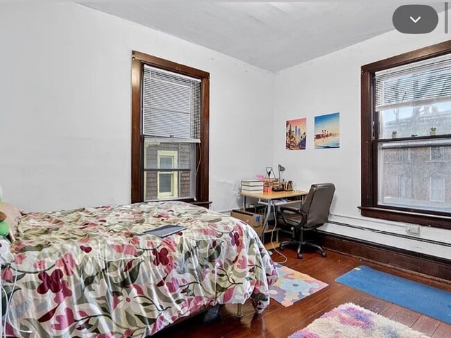 Building Photo - 306 Stewart Ave