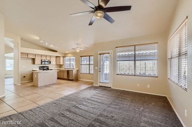 Building Photo - 3 br, 2 bath House - 15271 W Eureka Trail ...