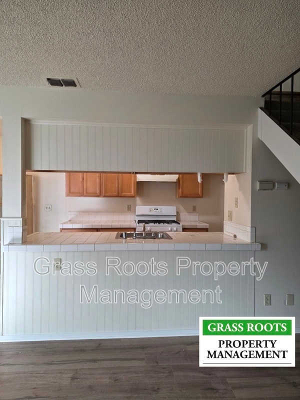 Building Photo - 11541 Garnet Way