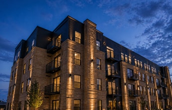 Building Photo - 2335 SE Glacier Trl