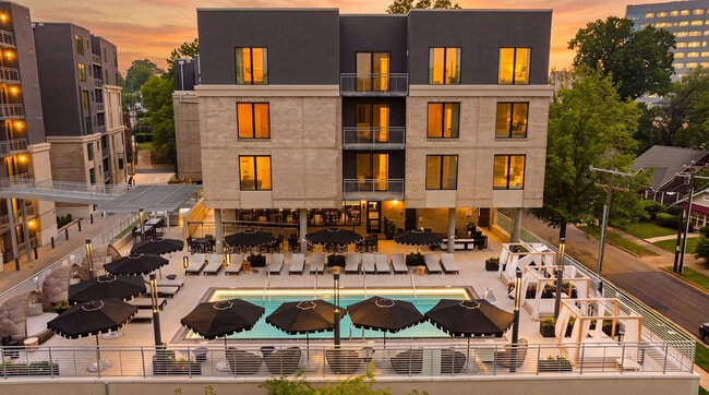 The Seventeen Hundred on East apartments — community photo - The Seventeen Hundred on East