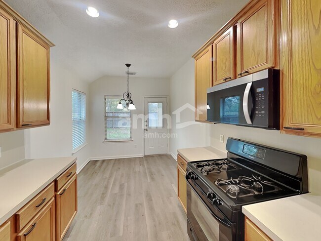 Foto del edificio - 2338 Colonial Springs Ln