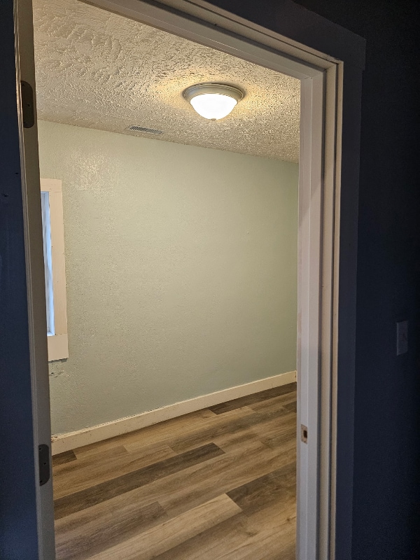 Foto del edificio - 112 S Virginia St