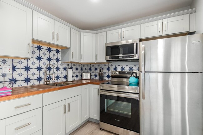 Foto del edificio - 2524 E Willetta St
