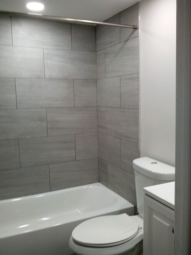 Glencroft Club Apartments Apartments in Folcroft, PA