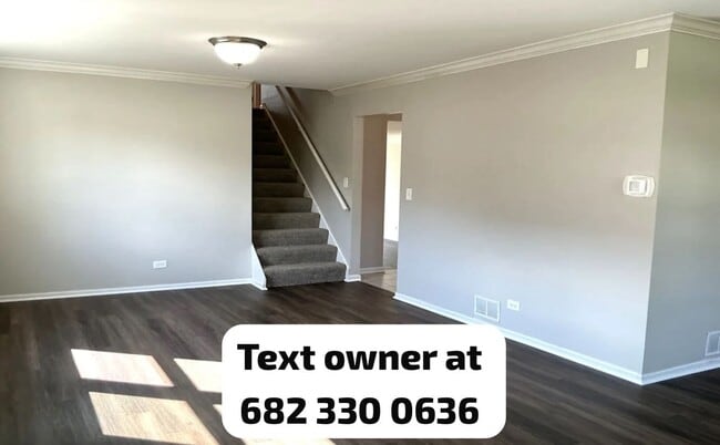 Building Photo - 10400 S 83rd Ave