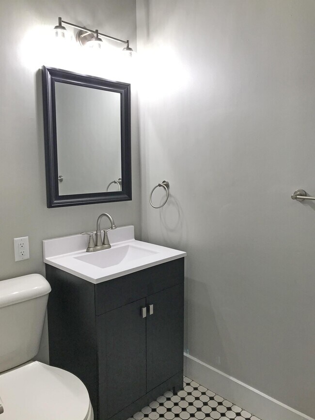 Foto del edificio - 238 N 36th St