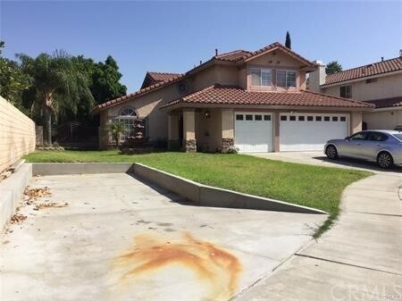 Primary Photo - 13786 Tulare Ct