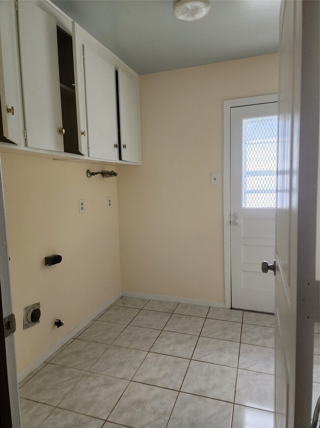 Foto del edificio - 9110 Grape St