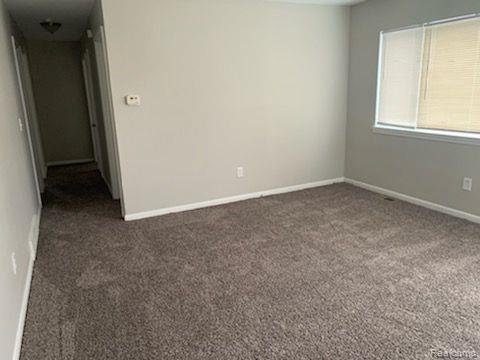 Building Photo - 345 3rd Ave