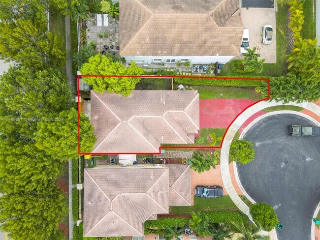 Foto del edificio - 4450 NW 113th Pl