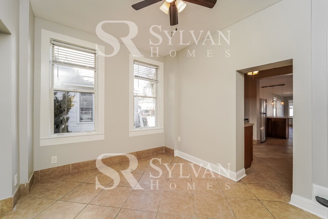 Building Photo - Prepare to be impressed by this 3 bedroom,...