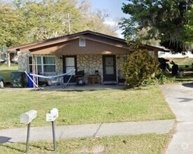 Building Photo - 427 W Alamo Dr