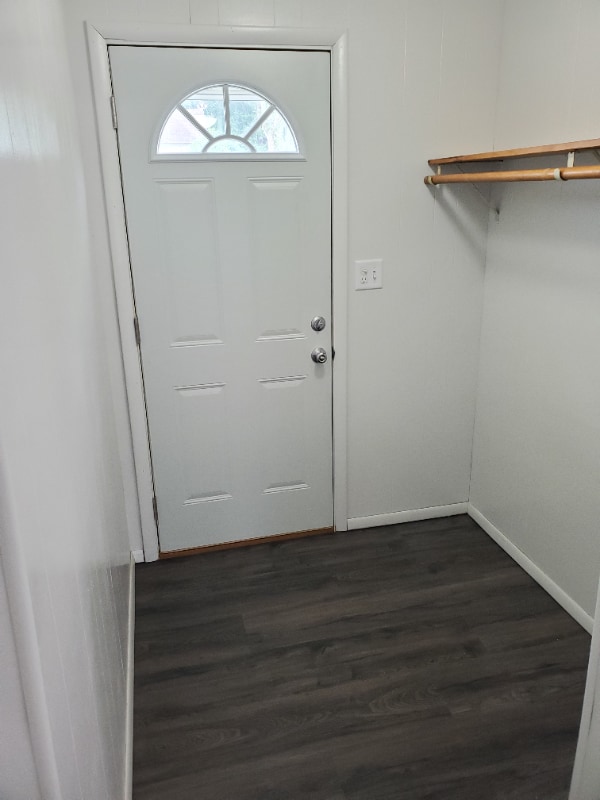 Building Photo - 623 22nd Ave N