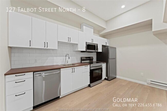 Photo du bâtiment - Brand new 1 bedroom in ESSEX