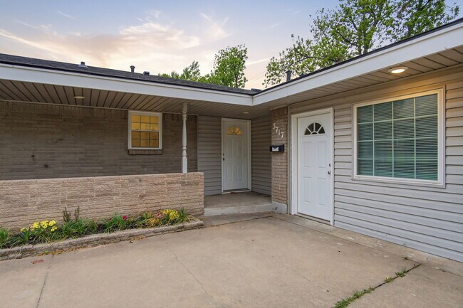 Foto del edificio - 3717 N Eagle Ln