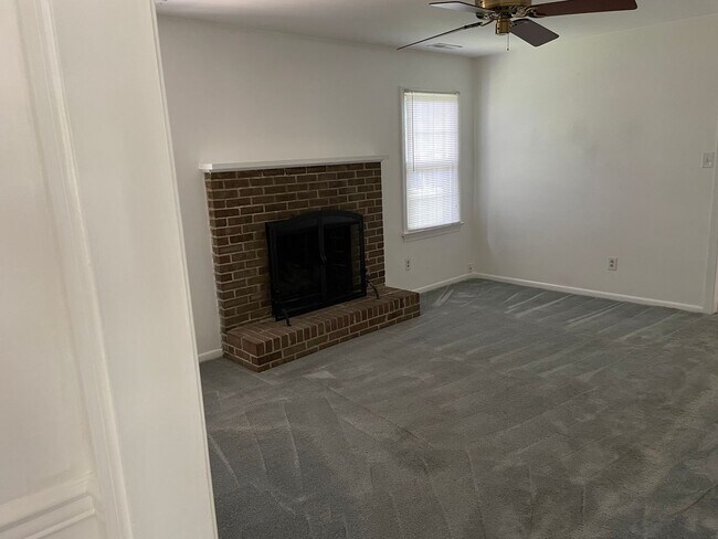 Foto del edificio - Wolfsnare Acres