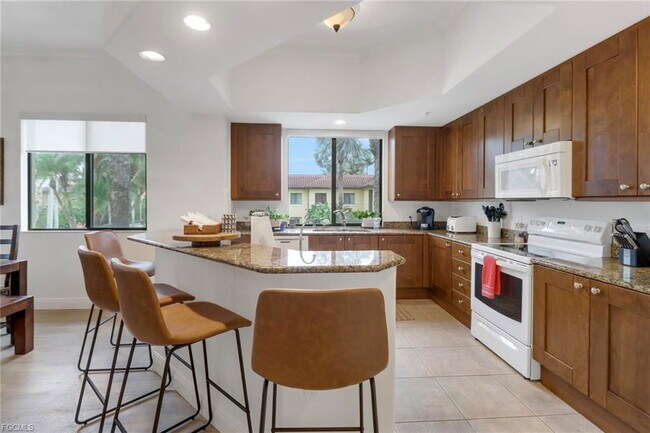 Foto del edificio - 985 Sandpiper St