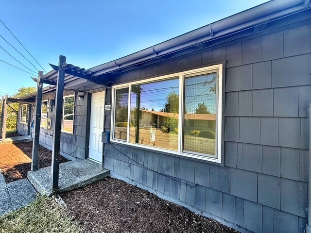Foto del edificio - 3326 Halverson Ave