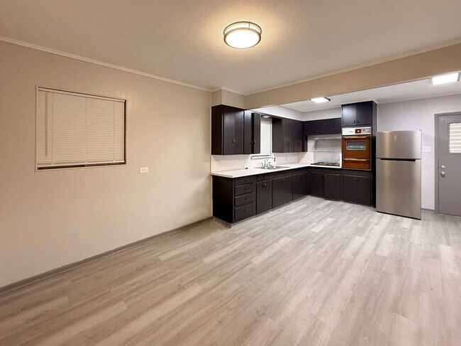 Foto del edificio - 203 Hot Wells Blvd
