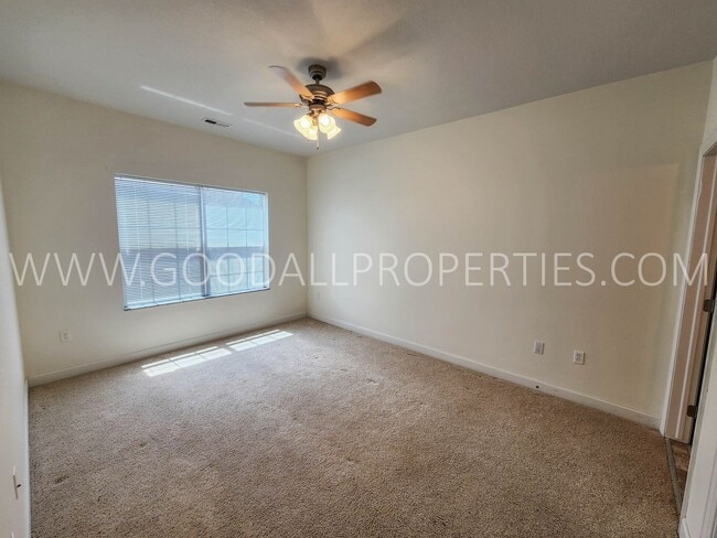 Foto del edificio - 3 Bedroom Condo in beautiful West Des Moines!