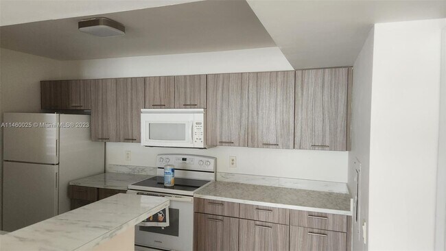 Building Photo - 15077 SW 103rd Terrace