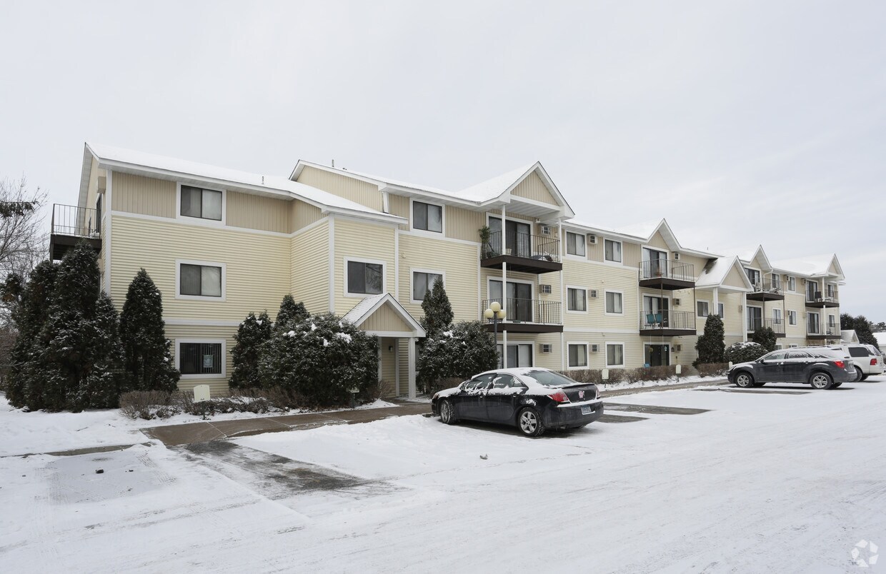 Wedgewood Place Apartments Coon Rapids, MN