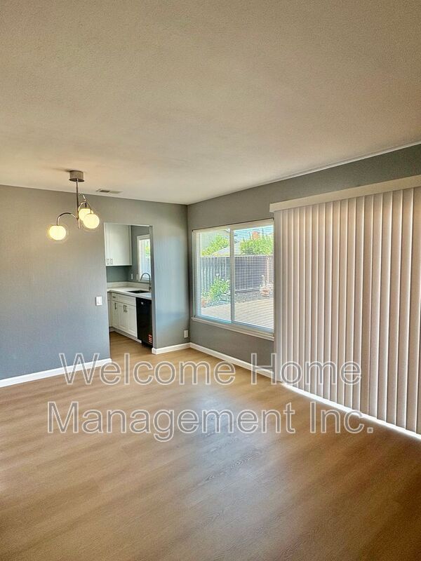 Building Photo - 3307 San Marco Ct