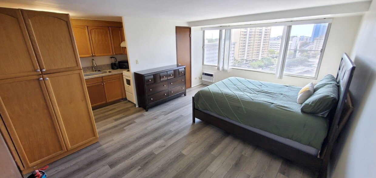 Primary Photo - SALT LAKE - 12th FLOOR FULLY FURNISHED STU...